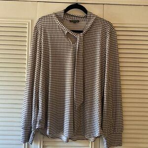 Adrianna Papell blouse